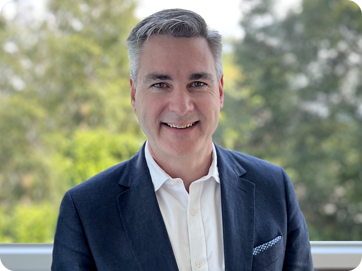 Doctor James Knox - Director of Glide Online Travel Clinic